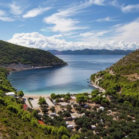 In With Balcony, Air Conditioning, Wifi, Dishwasher 오레비츠