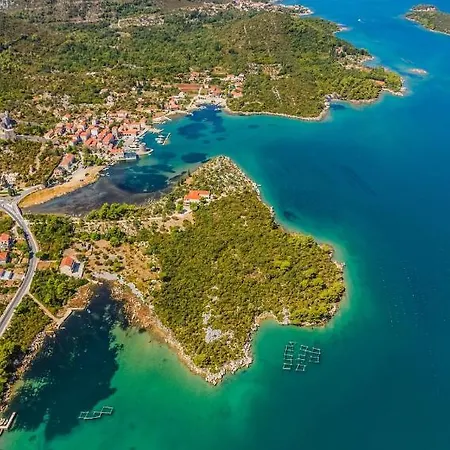 In With Balcony, Air Conditioning, Wifi, Dishwasher 오레비츠